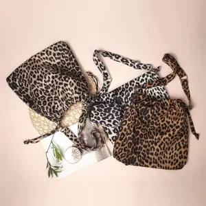 레오파드 스퀘어 복조리형 시장가방 여성에코백 일상패션 캐쥬얼 사계절 베이직스타일