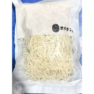 백진미채(제일유통 냉동 700g)진 오징어 맛오징어 참진미 백진미 반찬 찬진 진볶음 대용량진