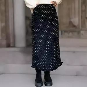 [하프클럽/]여성 땡땡이 밑단 울혼합 프릴 롱스커트