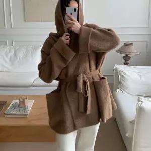 여자 후드코트 박시핏 벨티드 망토 겨울 퍼 하프 코트