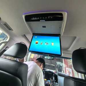 차량 천장모니터 장착형 카라반 티비 거치대 천장형