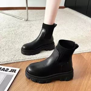 여성 트렌디 아이템 신발 워커힐 라운드 통굽 앵클부츠 가을 겨울 빅사이즈 컴포트 토시 워커 HT4