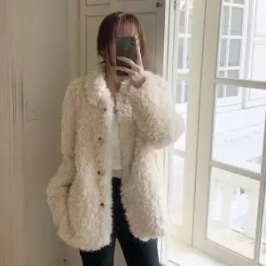 [다잇템] 여성 빅사이즈 하프 카라 크림색 자켓