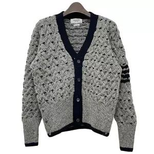 [명품] 24FW 사선 완장 4 바 케이블 가디건 라이트 그레이 MKC542A Y1506 055