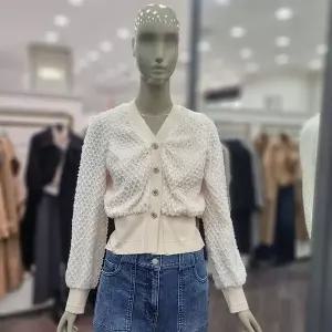 [시슬리]다우니 니트 립 가디건형 블라우스 (SAWS02411 크림,블랙)_DJ