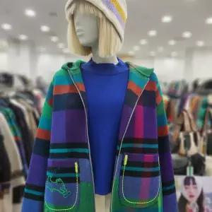 [베네통]체크 후드 숏 코트 BACTA4561MU_IC