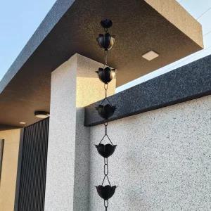 처마 물받이 빗물 지붕 배수 아침 체인 외벽 건물 한옥