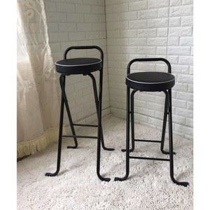 접이식홈바의자 바텐더의자 접이식바의자 바의자 의자 홈바 칵 지휘자 데스크 채플린 핑거