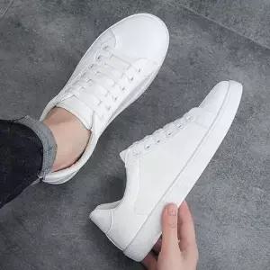 남성단화 남성 블랙 화이트 무지 깔끔 운동 스니커즈 끈운동화