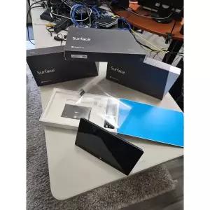 MICROFOST SURFACE 노트북 [세금포함] [정품] Pro 128GB SSD 솔리드 스테이트 드라이브[세금포함] 4GB RAM