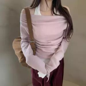 여성 오프숄더 홀터넥 슬림핏 데일리 티셔츠