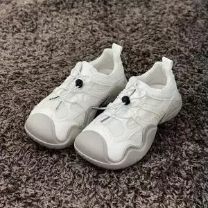 [HS라이프]등산화 트레킹화 스니커즈 여성 트래킹화 메쉬 2컬러 운동화