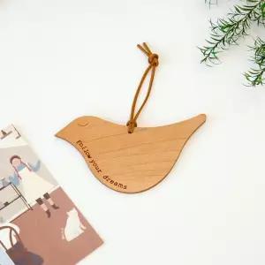 원목 데코 꿈꾸는 새 _ 모빌 행잉 벽장식 장식품 감성소품 감성품 우드라벨 우드품 메세지