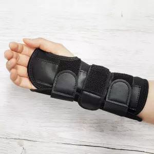 [퍼니메이커]반깁스 손목 보호대 우 아대 손목지지대 손목밴드 팔목보호대 팔목아대