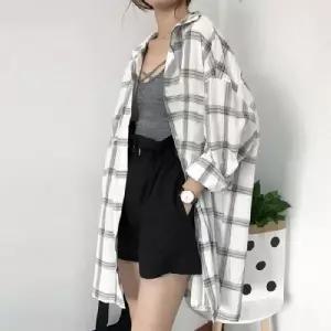 여성 오버핏 롱 셔츠 빅사이즈 루즈핏 여자 박시 남방 체크 롱셔츠 자켓 아우터 화이트 블랙