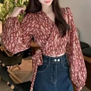[옷자락]여성 크롭 랩 블라우스 벌룬 소매 포인트