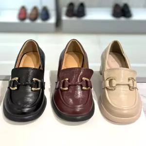 [닥스] 여성 5센치 체인장식 플랫폼 로퍼힐  dif303