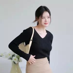 [르포엠]앙쥬 슬림 케이블 브이넥 니트 3종세트