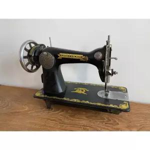 옛날 재봉틀 미싱기 레트로 책상 원목 다이 핸드 엔틱