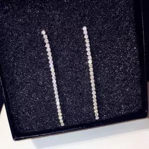 다이아 테니스 롱 드롭 귀걸이 화이트 QXI5+1MqO