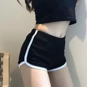 [하프클럽/]여자 배색 크롭나시 핫팬츠 상하의 세트 트레이닝복