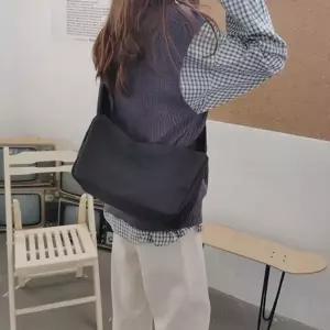 크로스백 메신져백 깔끔한 무지 스트랩 어깨 가방