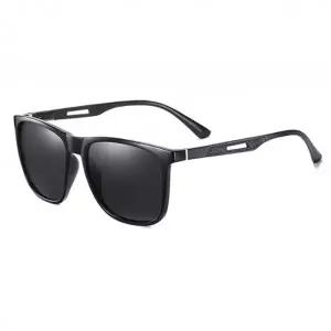 초 경량 남성 썬그라스 TR테 19g 편광렌즈 블랙스모크