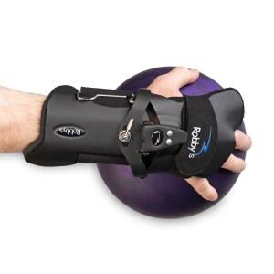 로비의 Revs 1 볼링 손목 포지션