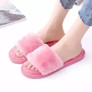 슬리퍼 거실화 여자 겨울 털 실내화 방한 포근한 뮬