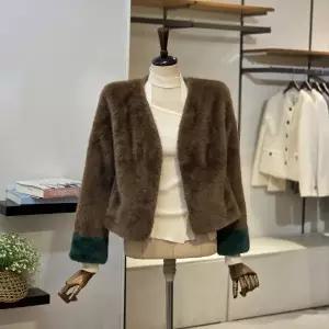 [대구백화점] [반에이크]소매 배색 퍼 자켓(VB5YFUM503Z)