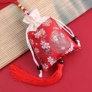 전통 고풍스런 노리개 복주머니 붉은색