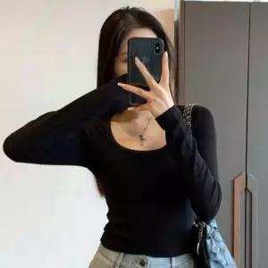 레이디스 심플넥 스트레치 퀄리티있는일상템 외출복 룩 상티 레이디 데일리 숏티 여름옷