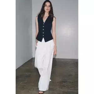 (MD PICK) ZARA 플레인 니트 베스트 - 네이비 4192003401 143215