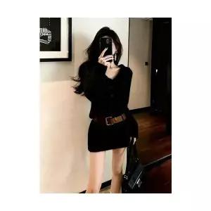 여성 트렌디 아이템 스커트 미니 블랙 브이넥 도톰 니트 원피스 가을 겨울 슬림핏 A라인 HT4