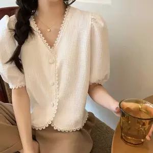 [하프클럽/알티피아]러블리 여친룩 20대 봄 여름 퍼프 블라우스 오피스룩