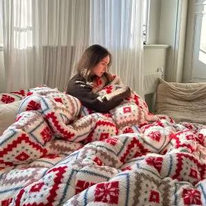 [기절베개]홈랩 헬싱키 따뜻한 양털형 극세사 차렵이불 베개커버세트 Q