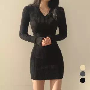 엘쏘 브이넥 슬림 가을 니트 미니 원피스