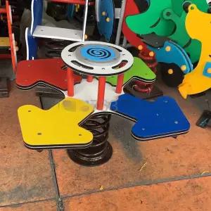 정원 회전목마 놀이터 펜션 키즈카페 캠핑장 의자