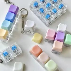 반짝반짝 LED 청축 키캡 키보드키링 9구 키링고리 키캡키링 가방고리 에어팟 아이폰17