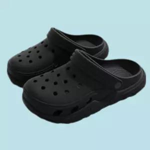 고효율 블랙 남여공용 반샌들 펀칭 슬리퍼 발편한 여소음방지 바닷가 커플 아쿠아 구멍