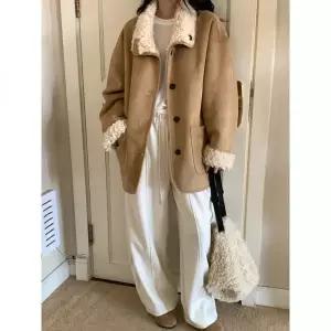 아리엘스타일 아벨라 무스탕 코트 퍼 하프코트 아우터1127917