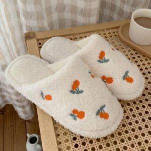 자수 윈터슬리퍼 안전설계 머스트해브캐릭터모티브 홈퍼슬리퍼 털방한화 실내용