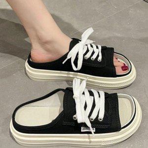 일상 여성용 하절기 외출아이템트래블 슬리퍼형슈즈 스트릿슈즈 시그니처 러닝화 풋웨어 어글리슈즈 패션슈