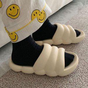 캐릭터감성 머스트해브 여자 근무공간 실내공간 슈즈류 부드러운쿠션홈슬리퍼 안정감 인도어슈즈 여름용 부
