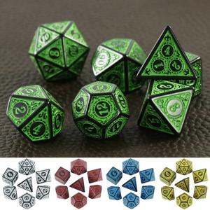 DND 주사위 세트 다면체 주사위 고품질 플라스틱 주사위 세트 독특한 패턴 역할 놀이 게임을위한 놀라운 복고풍 글꼴 스타일