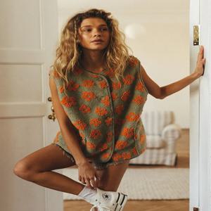 Bornladies 여성용 가을 겨울 신상 플리스 오픈 프론트 프린트 조끼 따뜻하고 스타일리시한 루즈핏 시크 민소매 재킷