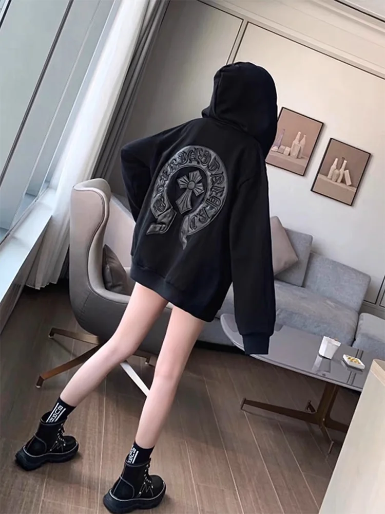 트렌디한 크로스 스티치 가죽 태그 후드티 여성용 루즈핏 긴팔 지퍼 가디건 자켓 가을 겨울 신상 레이지 스타일