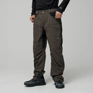 멋스러운핏 활동성과  편안함이  좋은 퀸시 크럭스오버 팬츠 M ZM1PTA2405