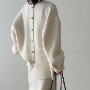 겨울 백버튼 스커트 니트 셋업 포테르니트투피스