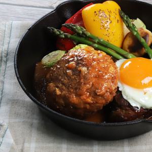 전자레인지 2분 온 가족 두툼 함박스테이크 180gx8팩 밀키트 아이반찬 캠핑용 한끼식사